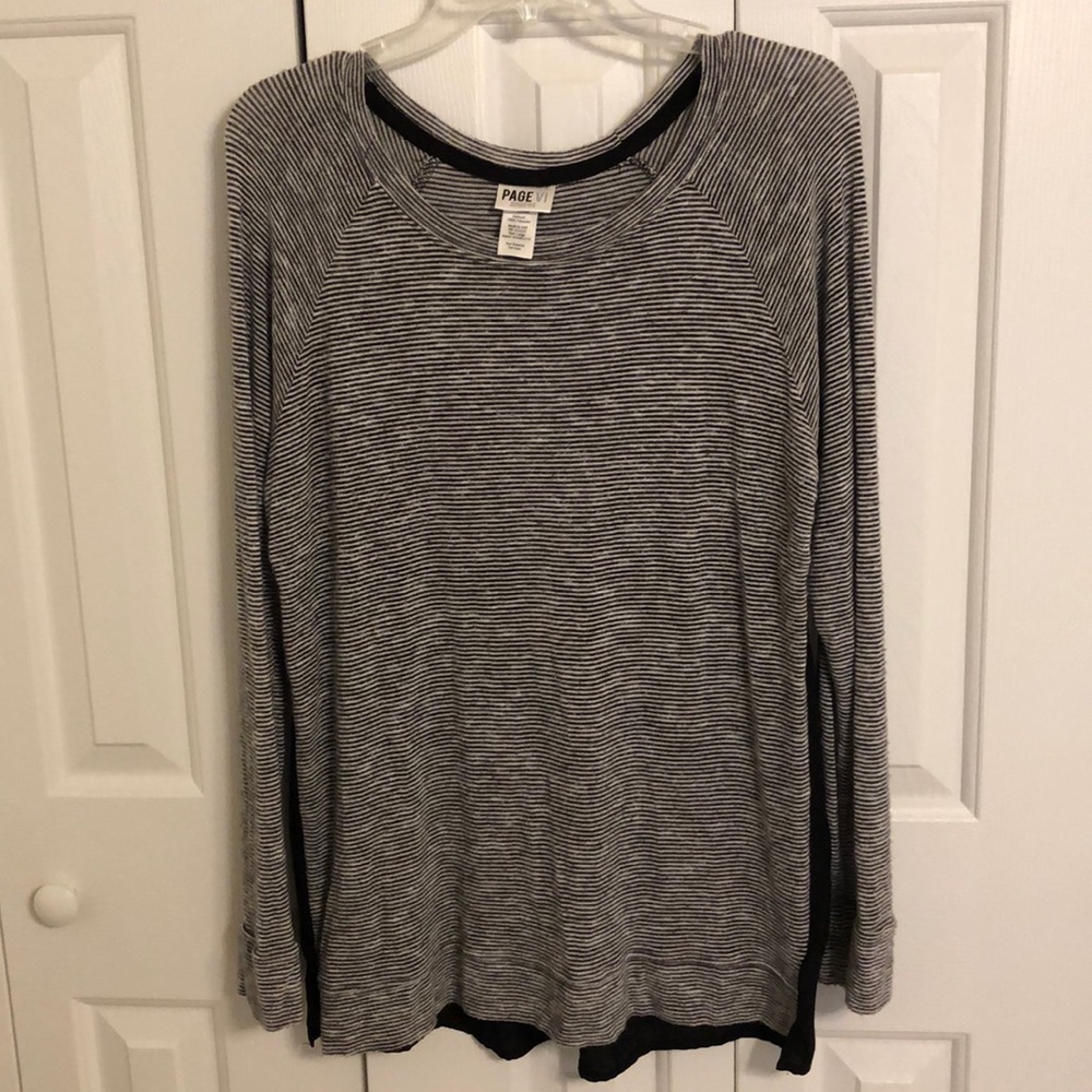 Page VI top size L black and grey